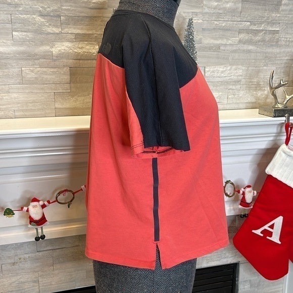 The North Face Women's North Dome Crop T-Shirt Size Small - Picture 6 of 10